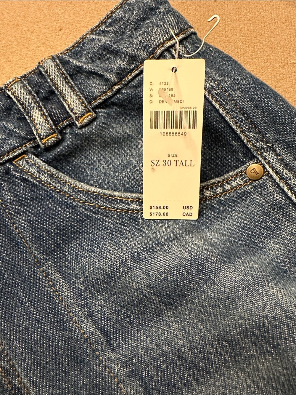 New with Tag! Anthropologie Pilcro Wide Leg Patchwork Jeans - Blue sz 30 Tall - Picture 10 of 16
